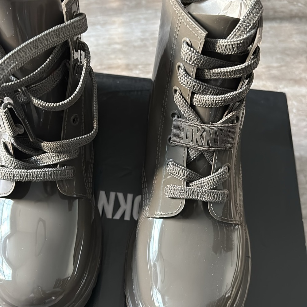 DKNY lace up rain boots - Picture 8 of 9
